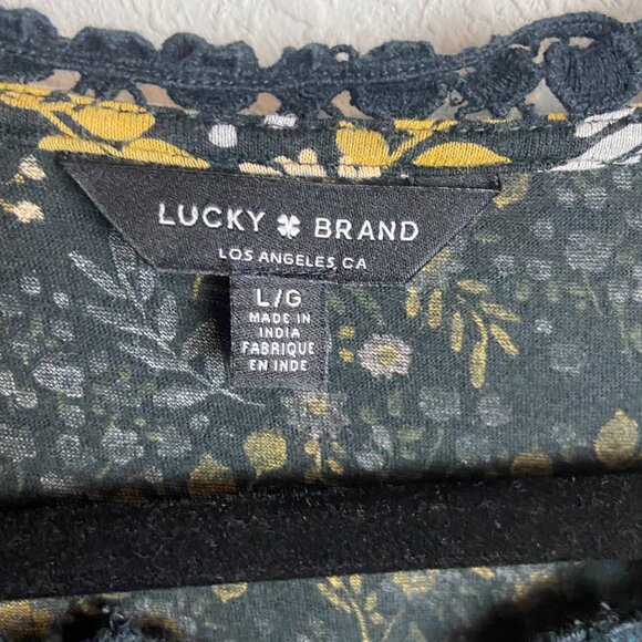 Lucky Brand Size Large Dark Ditzy Floral Tank Top Inlet Lace Black Boho Prairie - Picture 6 of 6